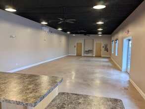 198 nazareth pike, Bethlehem, PA to rent Interior Photo- Image 1 of 5