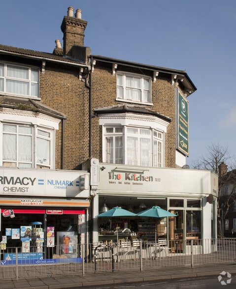21 Burnt Ash Hl, London to rent - Building Photo - Image 2 of 3