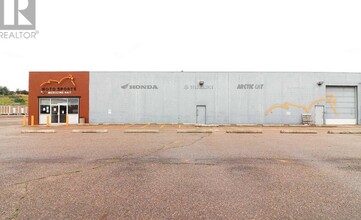 521D N Railway St SE, Medicine Hat, AB for rent Building Photo- Image 1 of 7