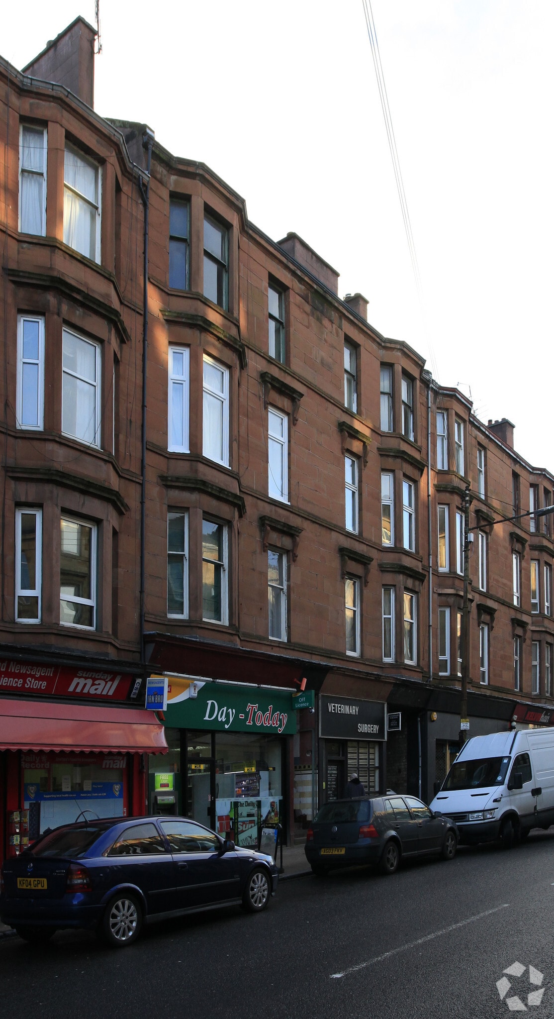 128 Queen Margaret Dr, Glasgow to rent Primary Photo- Image 1 of 4