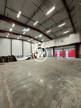 Industrial in Gonesse to rent Interior Photo- Image 2 of 7