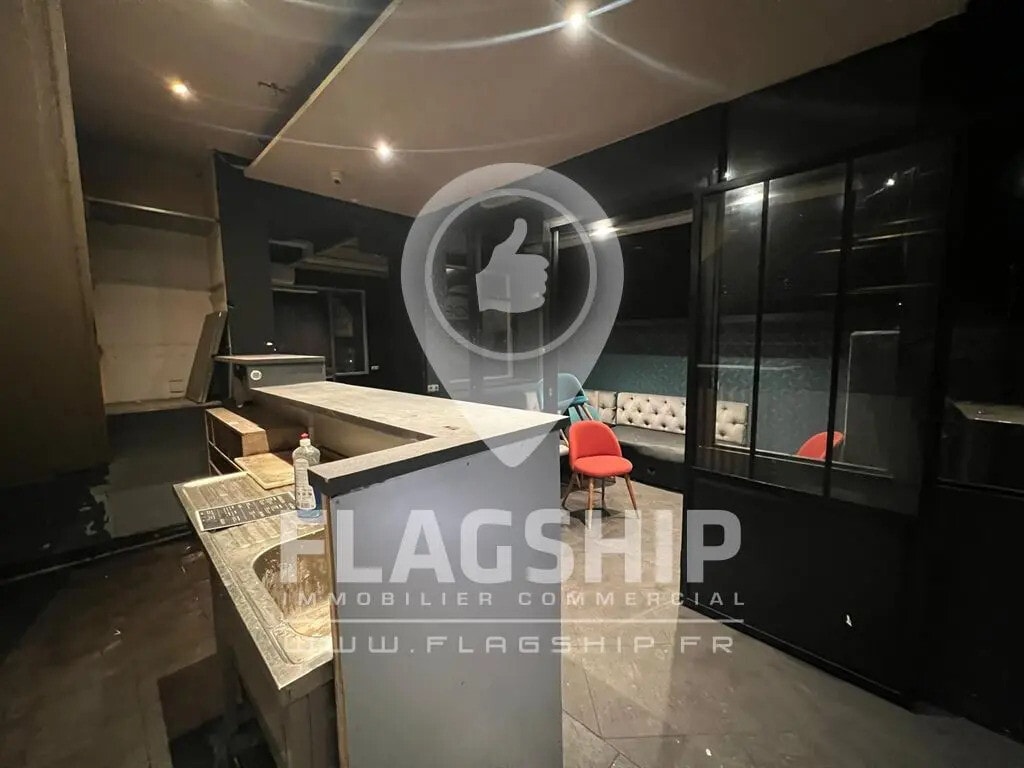 Location Commerce 124 m² - Photo 1