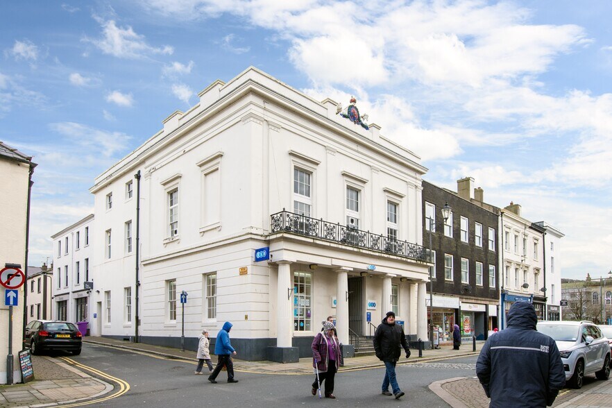 59 Lowther St, Whitehaven for sale - Primary Photo - Image 1 of 1