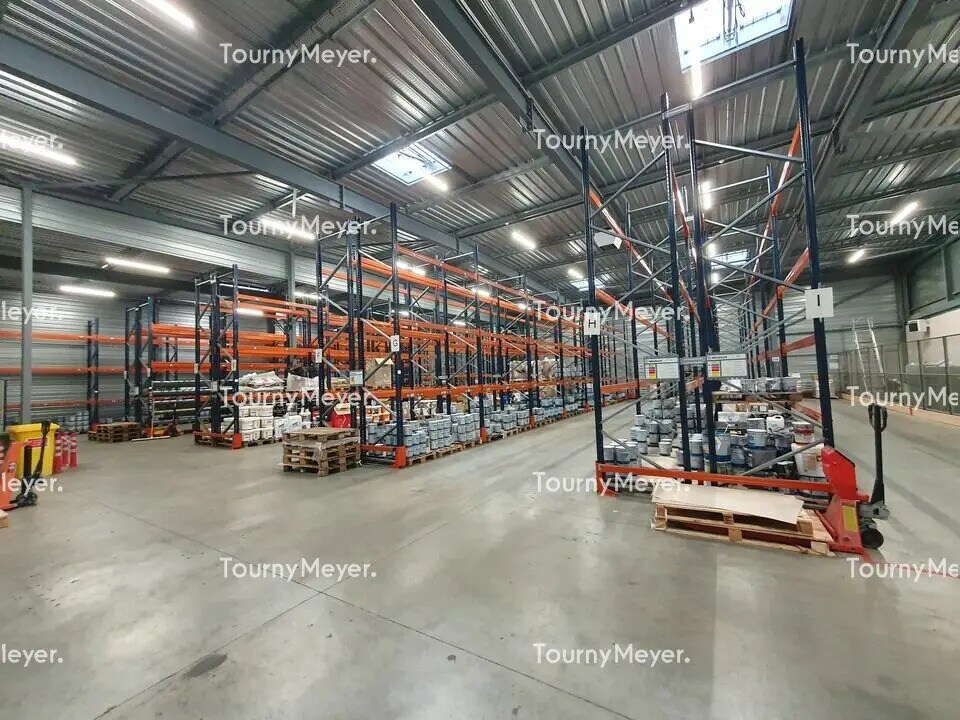 Office in Canéjan to rent Building Photo- Image 1 of 8