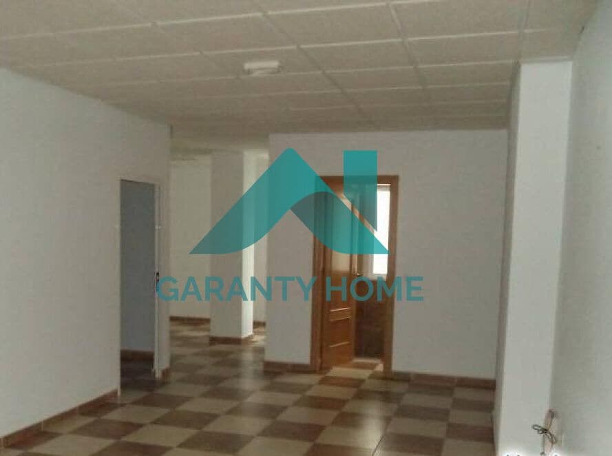 Office in Cáceres, Cáceres to rent Interior Photo- Image 1 of 1