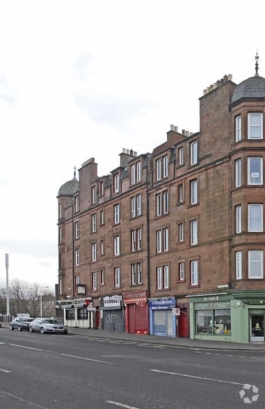 2-6 Anchorfield, Edinburgh to rent - Building Photo - Image 2 of 12