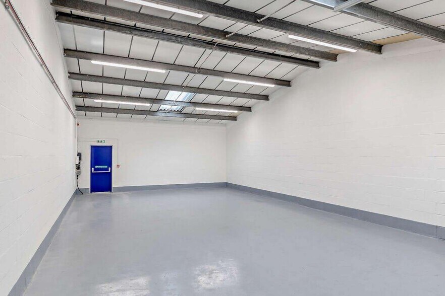 Caldbeck Rd, Wirral to rent - Interior Photo - Image 3 of 6