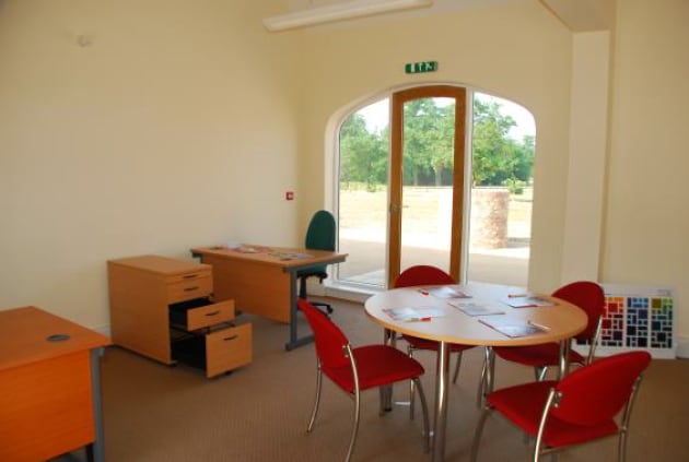 Hawkhills Estate, Easingwold to rent Interior Photo- Image 1 of 1