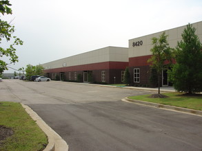 8420 Wolf Lake Dr, Bartlett, TN for rent Building Photo- Image 1 of 3