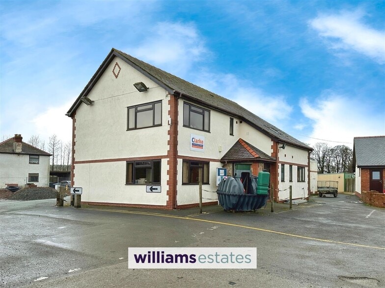 Lon Gwernydd, Ruthin for sale - Primary Photo - Image 1 of 1