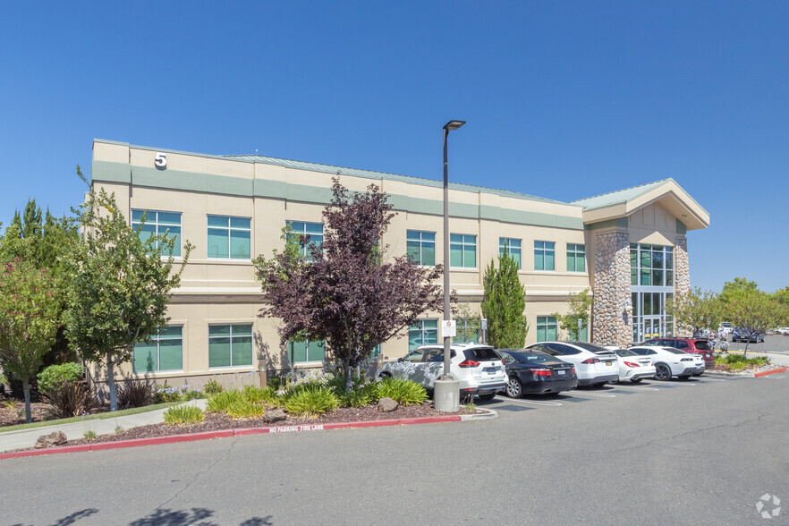 5 Medical Plaza Dr, Roseville, CA for rent - Primary Photo - Image 1 of 5