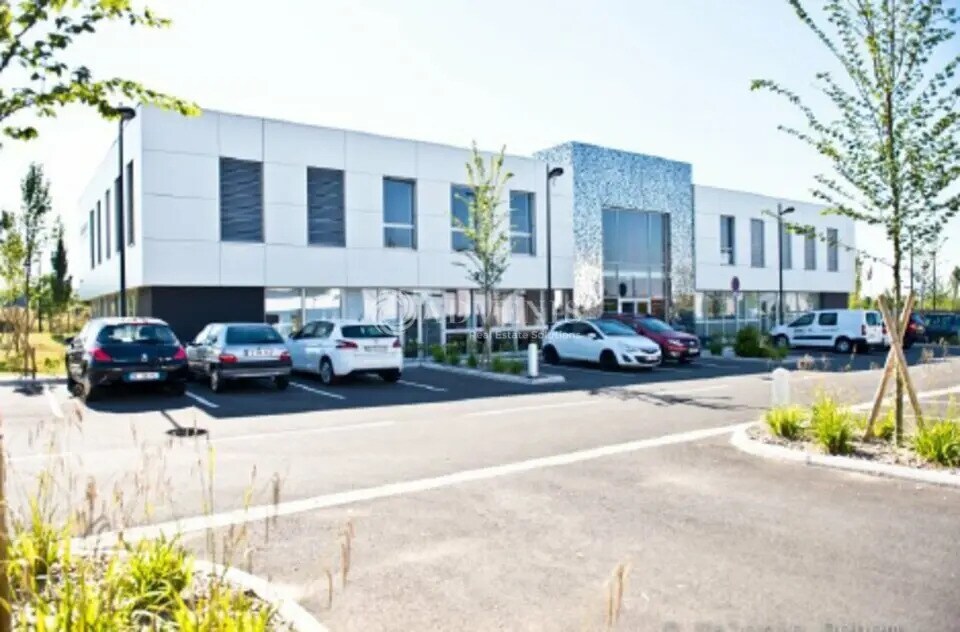 Vente Bureaux 300 m² à 2 312 m² - Photo 1
