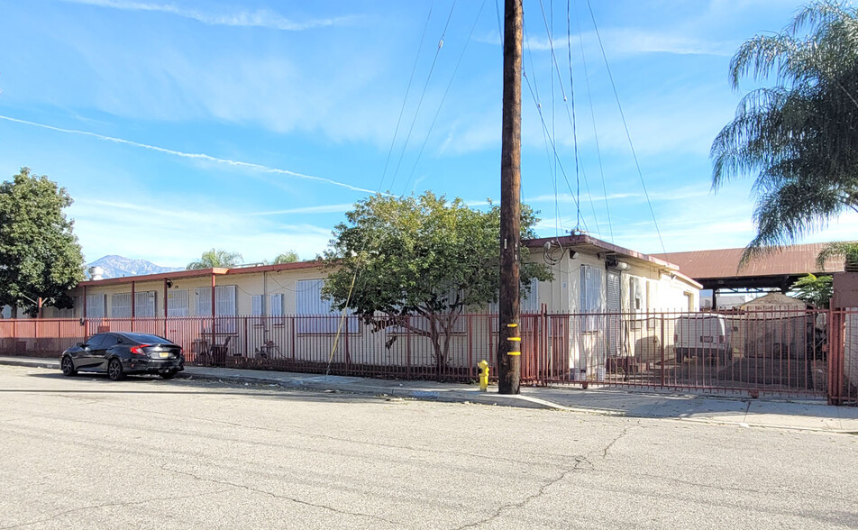 376 Loranne Ave, Pomona, CA for rent - Primary Photo - Image 1 of 26