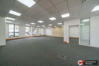 30-38 Church St, Staines for rent Interior Photo- Image 2 of 7