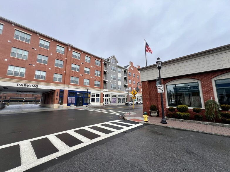 291-293 Halstead Ave, Harrison, NY for sale - Building Photo - Image 3 of 10