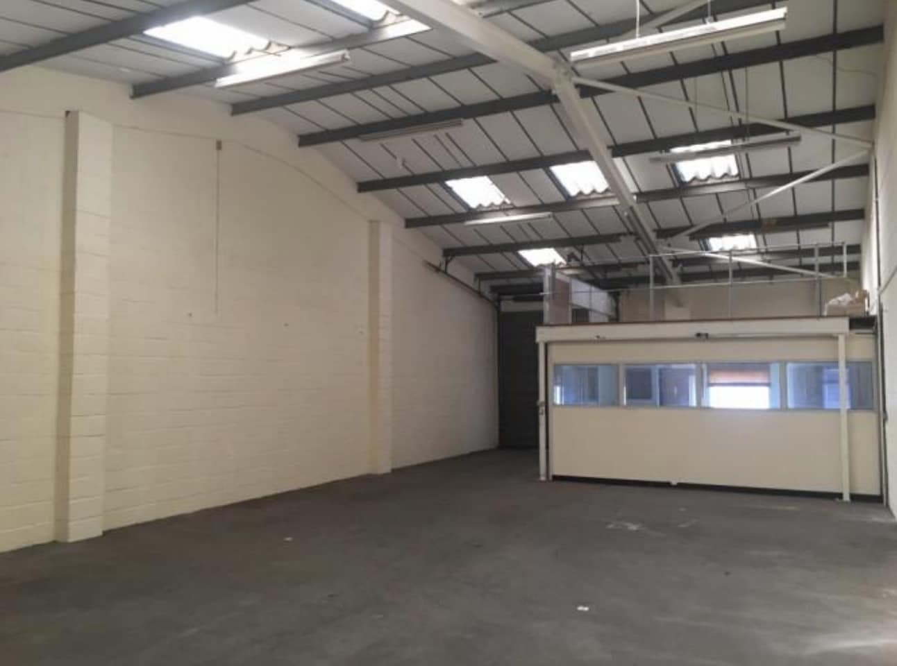 Commerce Way, Highbridge to rent Interior Photo- Image 1 of 2