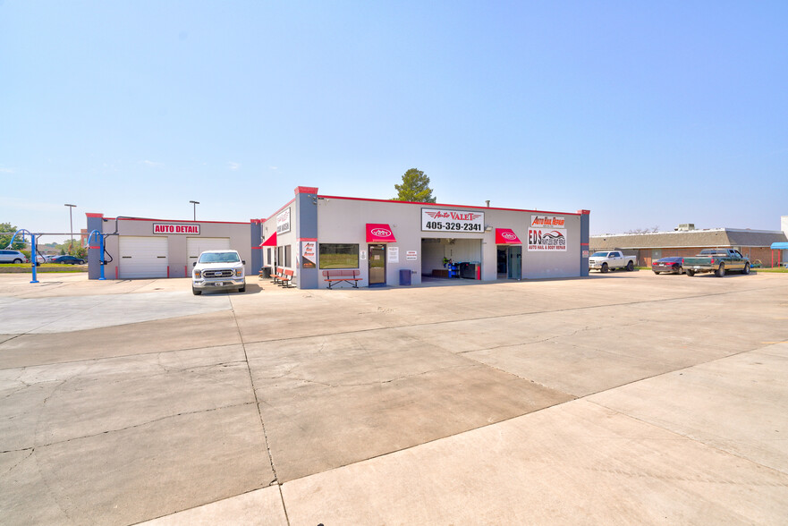 3250 W Robinson St, Norman, OK for sale - Building Photo - Image 3 of 36