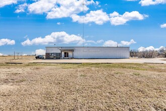 7104 S. KS-14 Hwy., Hutchinson, KS for sale Primary Photo- Image 1 of 7