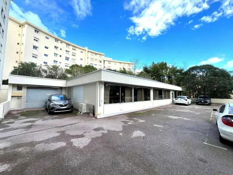 Vente Commerce 485 m² - Photo 1