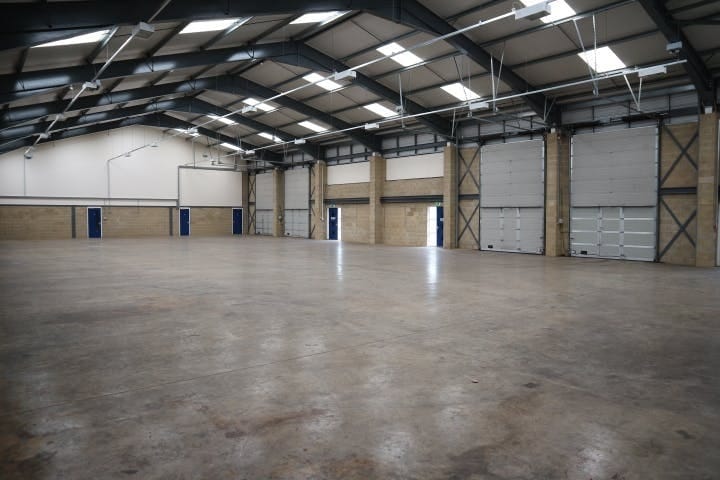 199-215 Cardiff Rd, Reading to rent - Building Photo - Image 3 of 7