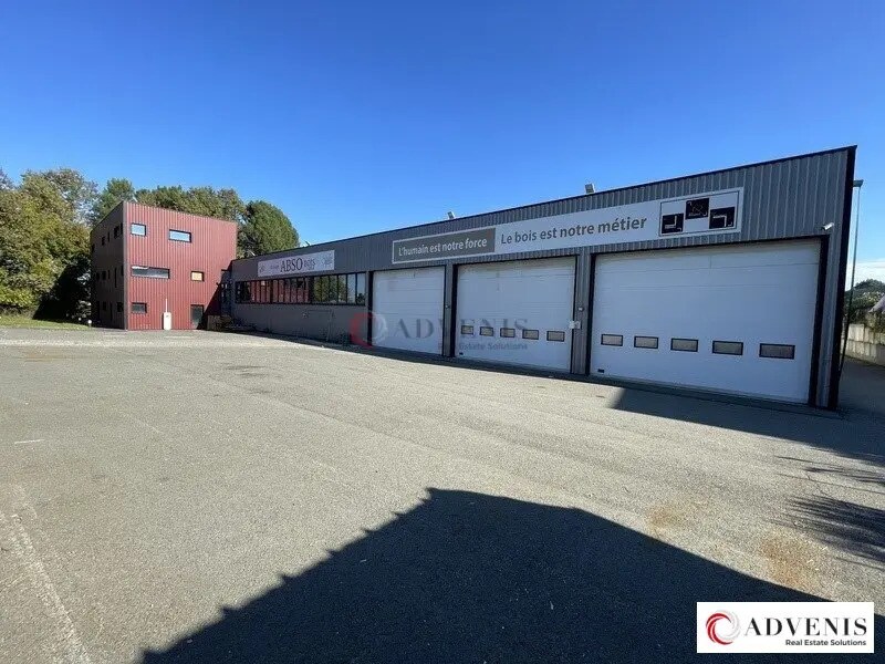 Light Industrial in Cadaujac to rent Building Photo- Image 1 of 13