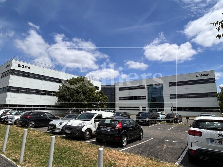 22 Boulevard Déodat De Séverac, Colomiers to rent - Building Photo - Image 1 of 8