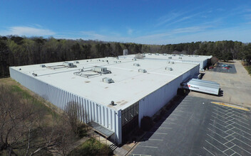 4350 Avery Dr, Flowery Branch, GA for rent Building Photo- Image 1 of 7