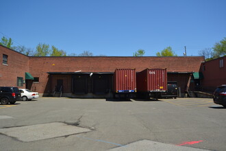 1 Broad Ave, Fairview, NJ for rent Building Photo- Image 2 of 4