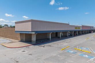 3335 N Twin City Hwy, Port Arthur, TX for rent Primary Photo- Image 1 of 26