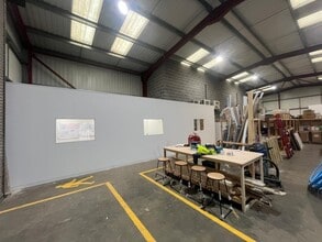 Turnpike Clos, Grantham to rent Interior Photo- Image 2 of 4