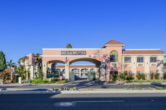 2205 Harbor Blvd, Costa Mesa, CA for sale Building Photo- Image 1 of 9