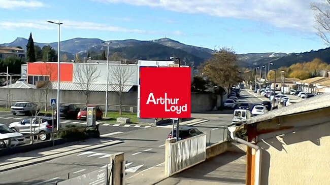 Location Bureaux 95 m²