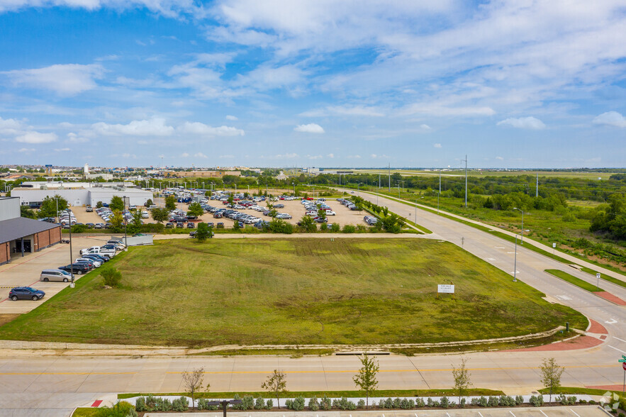 240 N Burleson Blvd, Burleson, TX for sale - Aerial - Image 3 of 11