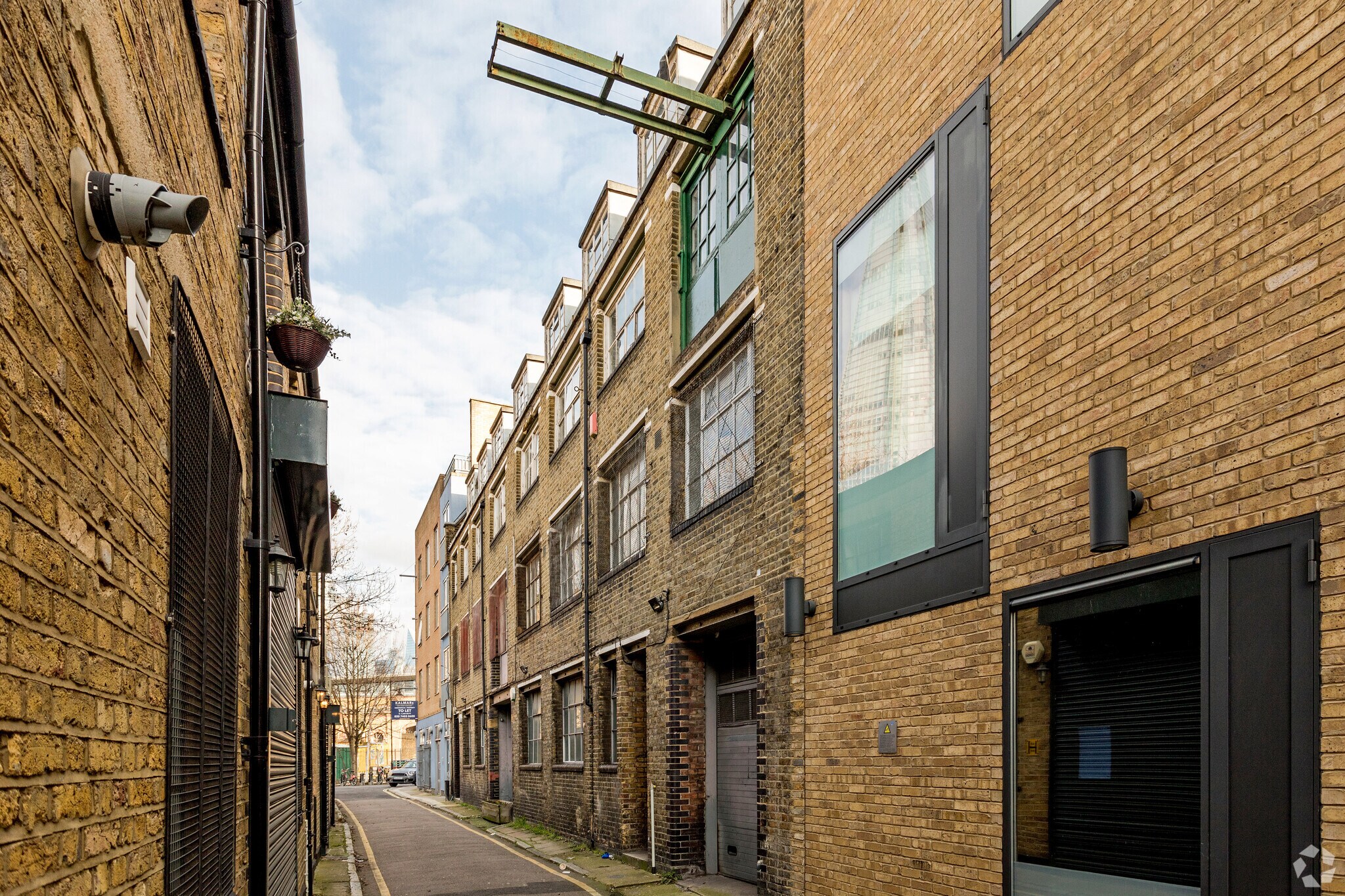 3-5 Hardwidge St, London for sale Primary Photo- Image 1 of 1