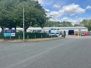 Sommerfield Rd, Telford to rent Building Photo- Image 1 of 5