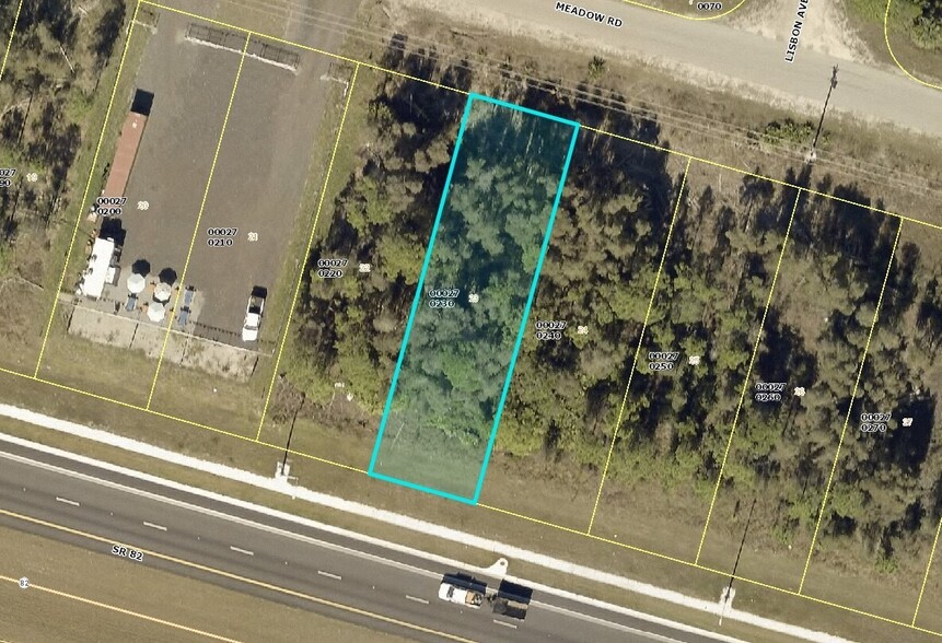 2644 Meadow Rd, Lehigh Acres, FL for sale - Primary Photo - Image 1 of 1