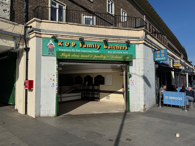 43-49 The Broadway, Loughton to rent - Building Photo - Image 1 of 8