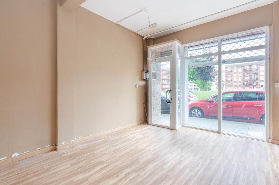 Libertad de, 1, Mieres, Asturias for sale - Building Photo - Image 1 of 27