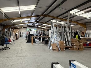 Kingskerswell Rd, Newton Abbot to rent Interior Photo- Image 2 of 5