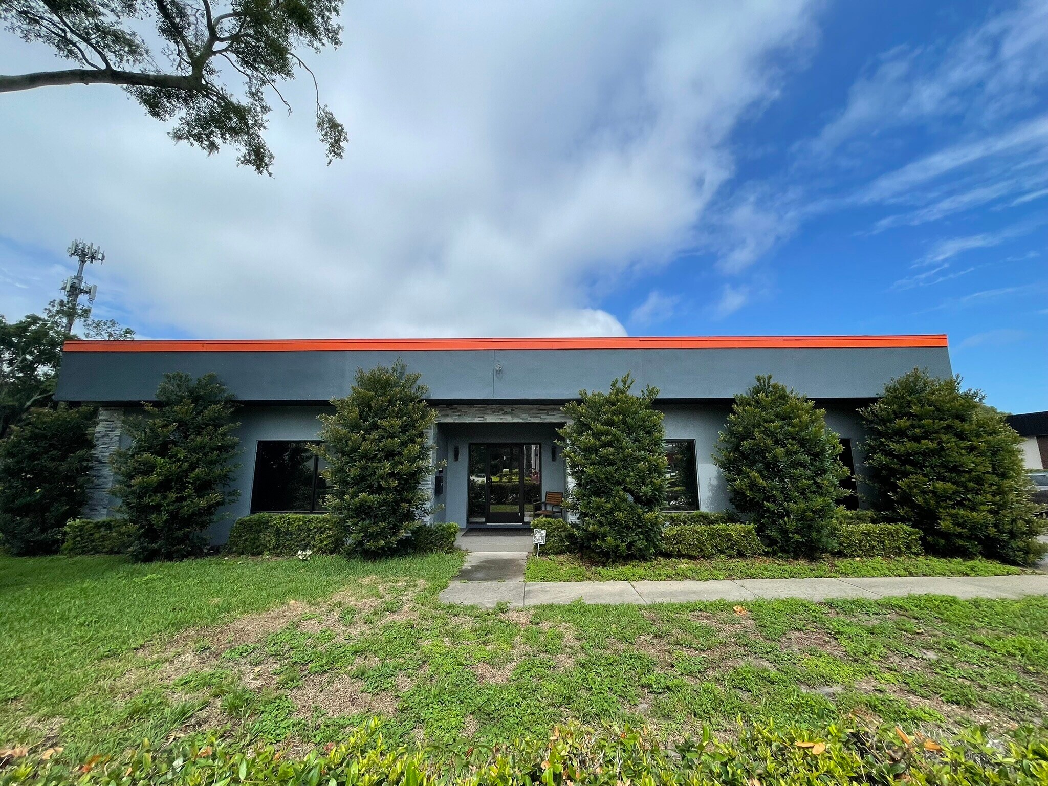 278 Semoran Commerce Pl, Apopka, FL to rent Building Photo- Image 1 of 16
