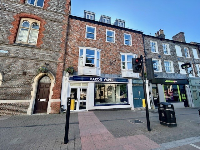 154 Bartholomew St, Newbury to rent Building Photo- Image 1 of 3