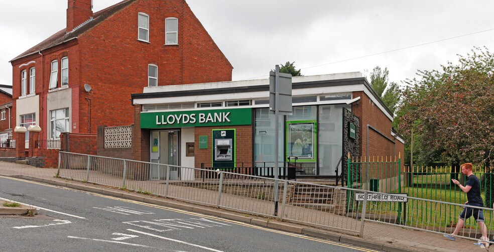 49 Halesowen Rd, Dudley for sale - Building Photo - Image 2 of 18