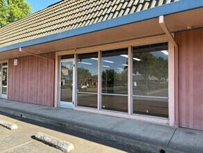 2950 Beacon Blvd, West Sacramento, CA to rent Building Photo- Image 1 of 10