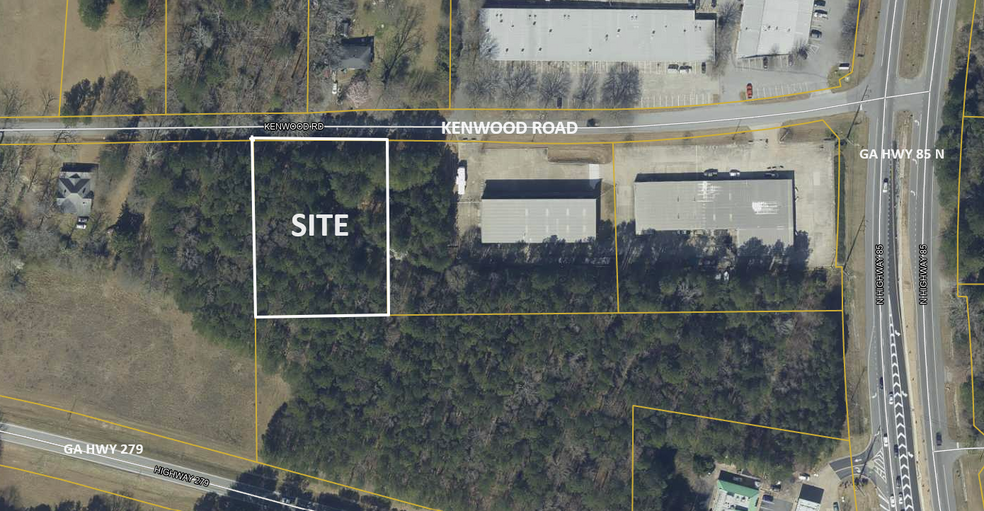 Kenwood Rd, Fayetteville, GA for rent - Primary Photo - Image 1 of 1