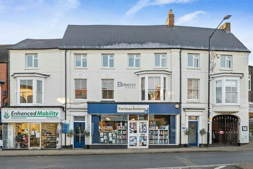 2-10 The Square, Kenilworth for sale - Building Photo - Image 2 of 26