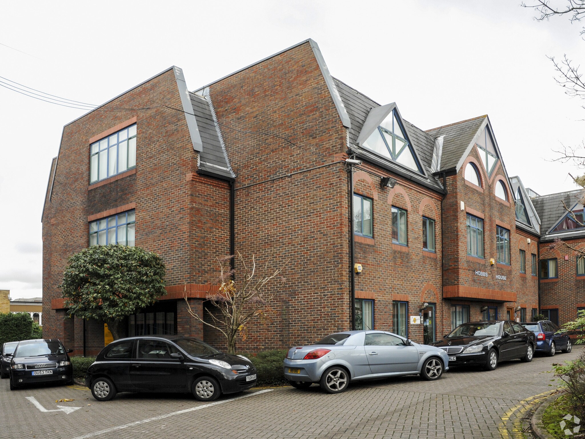 2 Bessborough Rd, Harrow for sale Primary Photo- Image 1 of 1