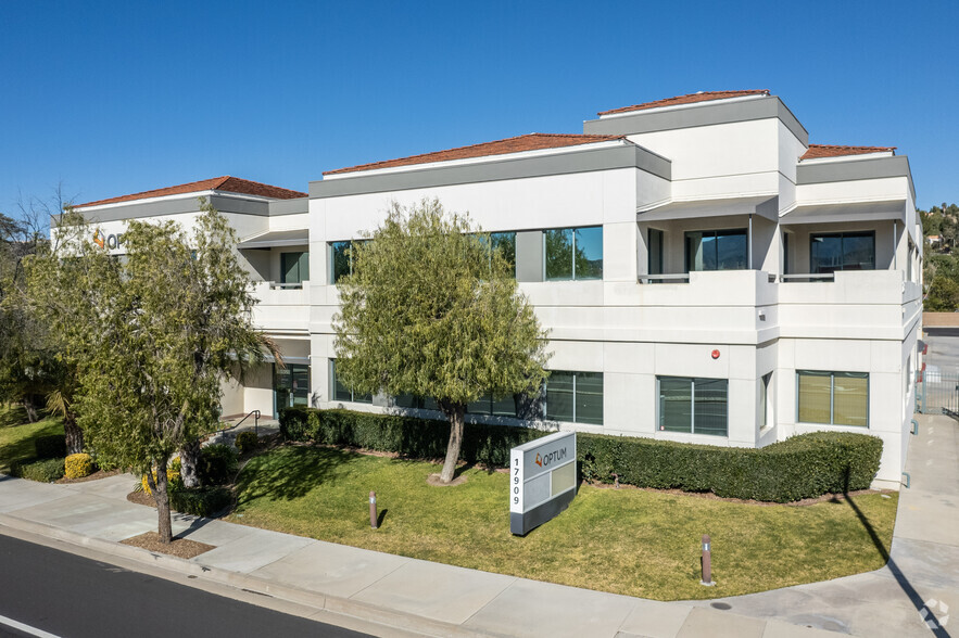 17909 Soledad Canyon Rd, Santa Clarita, CA for sale - Primary Photo - Image 1 of 1