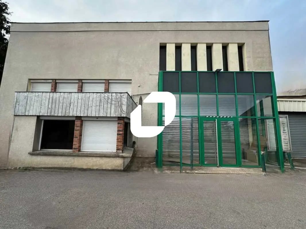 Route De Mantes, Chambourcy for sale Building Photo- Image 1 of 9