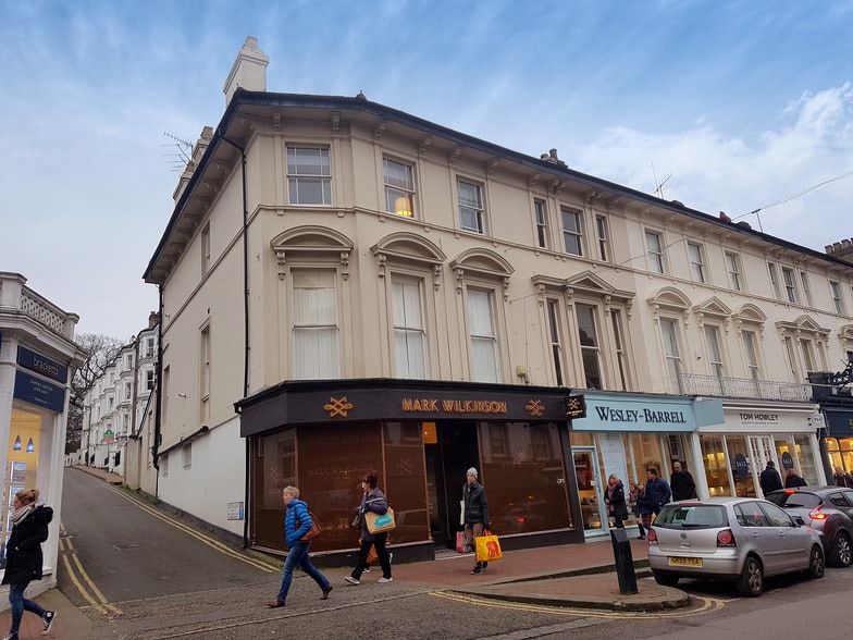 31 High St, Tunbridge Wells for sale - Building Photo - Image 1 of 1