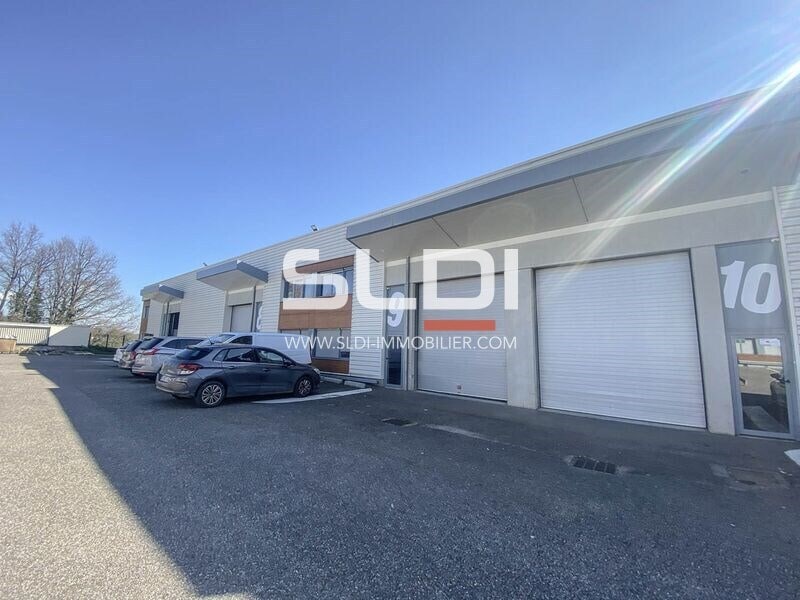 1 Rue Galilée, Saint-Priest to rent Building Photo- Image 1 of 5